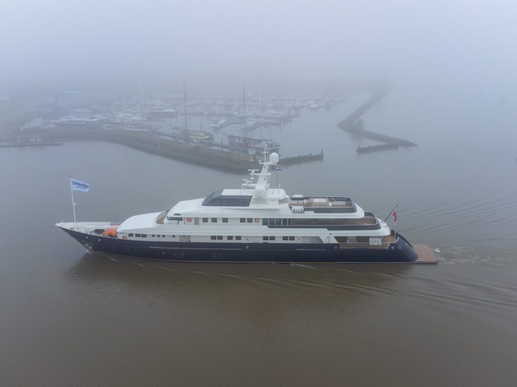 VM0597 Damen Maaskant Sea trials Lady Esther_Full_16